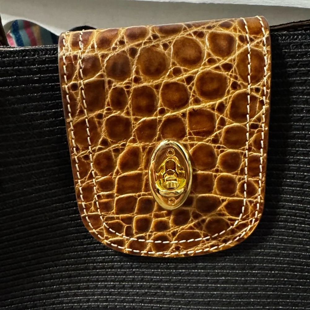 Eric Javits Black Island Tote Bag with Brown Croc-Trim and Gold Hardware - Picture 5 of 12